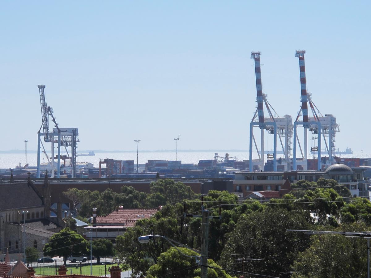 Studio 204 With Harbour, Ocean And Sunset Views From The Balcony Fremantle Exterior foto